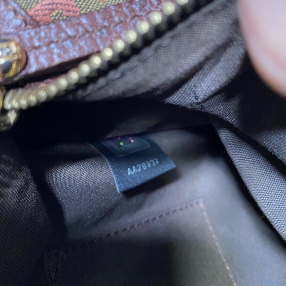 Fendi crossbody - Picture 13 of 16